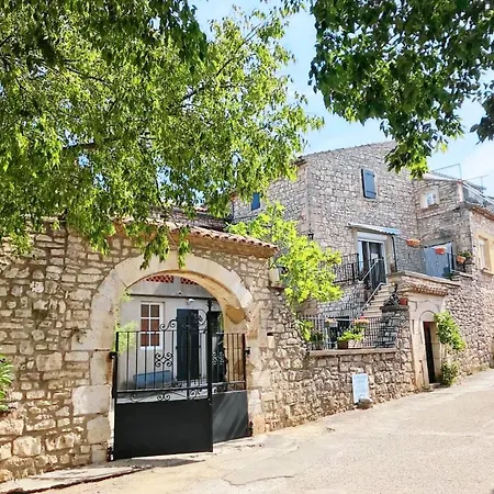 La Marechale Et Ses 4 A La Location Holiday home